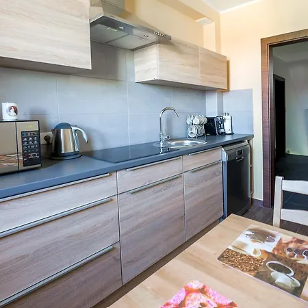 Rodzinna Проживание в семье Устроне-Морске