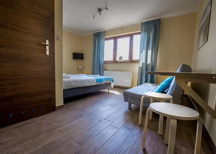 Rodzinna Устроне-Морске