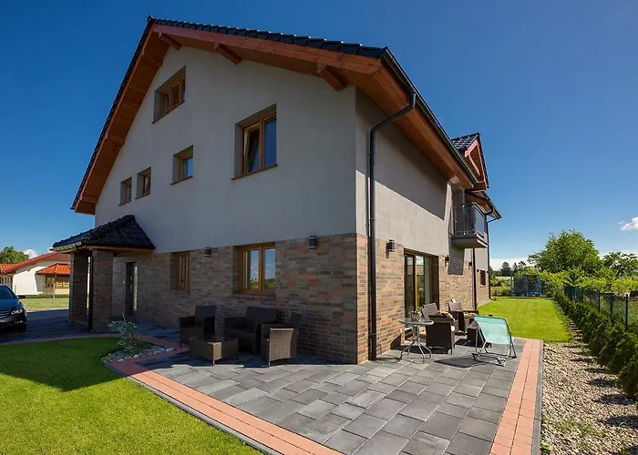 Rodzinna Проживание в семье Устроне-Морске