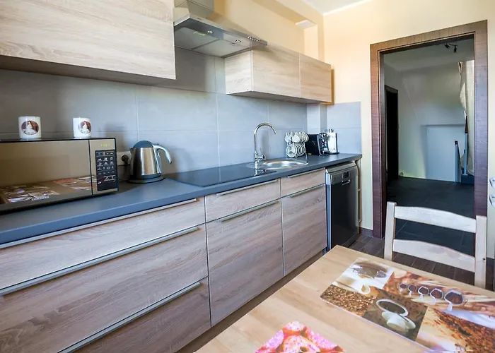 Rodzinna Проживание в семье Устроне-Морске